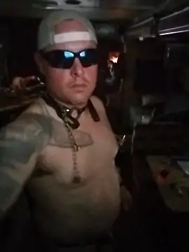 JoeyUhOh online show from 12-21-25, 06:09