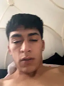 Snapshot of BadboyXXXMZ chatting on 01-15-26, 07:17 BadboyXXXMZ online show from 01-15-26, 07:17