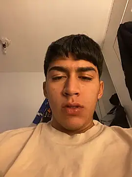 BadboyXXXMZ online show from 02-01-26, 10:19