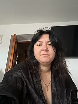 Liza Will online show from 10-28-25, 06:28