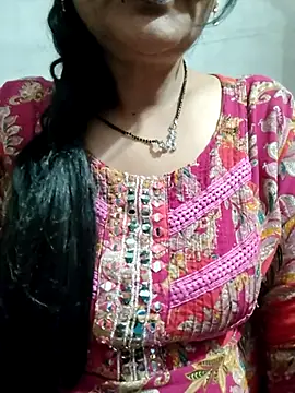 Snapshot of Cuty_siya_143 chatting on 10-11-25, 04:49 Cuty siya 143 online show from 10-11-25, 04:49