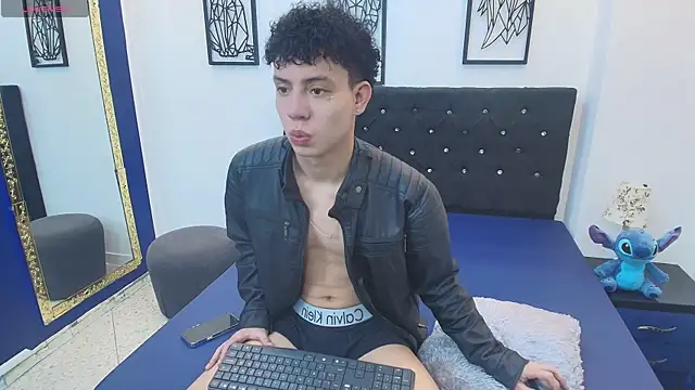 JoseLucian online show from 12-16-25, 08:03