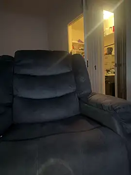 KingKevo27 online show from 12-19-25, 10:17