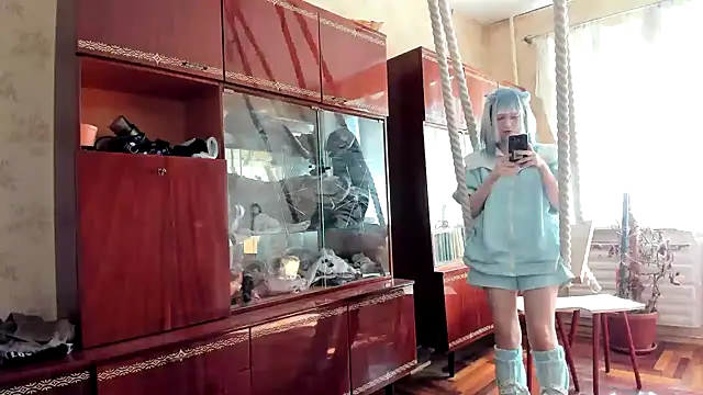 kioshi kiss online show from 09-23-25, 09:34