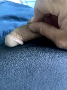 Snapshot of BobKat chatting on 10-05-25, 07:50 BobKat online show from 10-05-25, 07:50