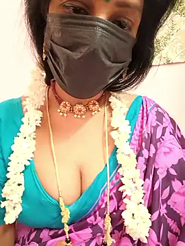 Snapshot of sana-99 chatting on 10-04-25, 01:58 sana-99 online show from 10-04-25, 01:58