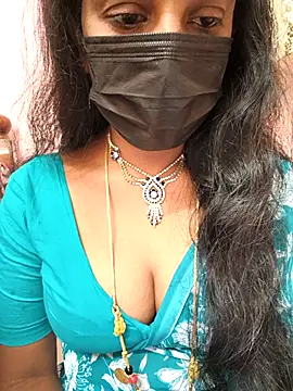 Snapshot of sana-99 chatting on 10-29-25, 03:20 sana-99 online show from 10-29-25, 03:20