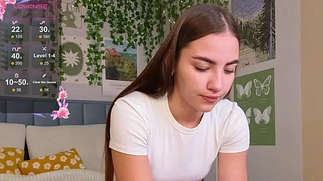 Snapshot of Ashley_Pierce chatting on 11-21-25, 04:11 Ashley Pierce online show from 11-21-25, 04:11