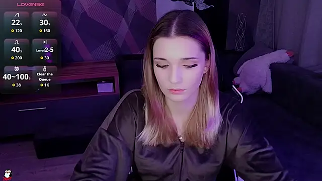 Sandy Belle online show from 11-08-25, 08:29