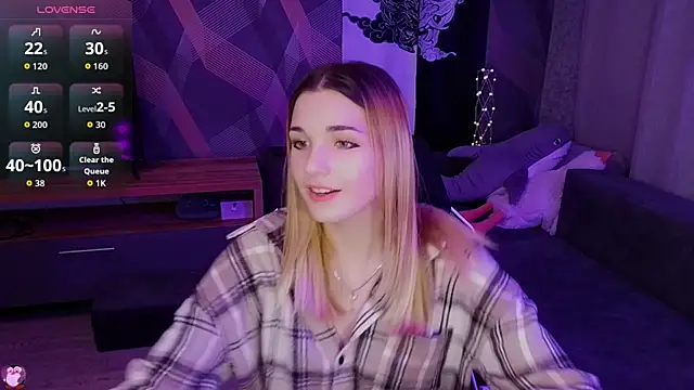 Sandy Belle online show from 11-30-25, 09:41