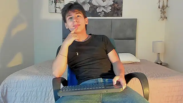 kaneky 07 online show from 10-19-25, 01:28