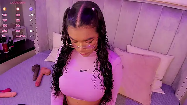 Seshat Hitt online show from 11-06-25, 03:29