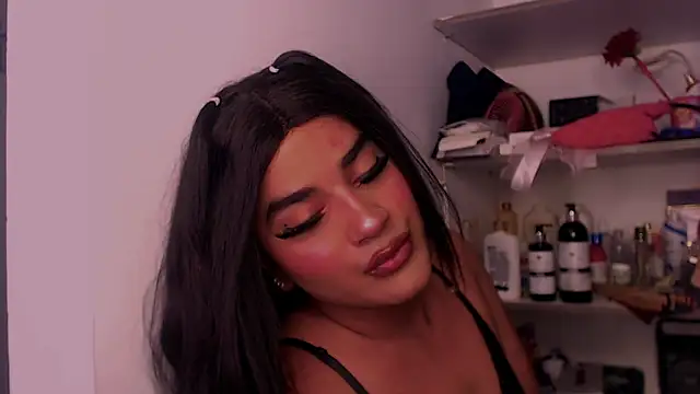 vicky carrington online show from 10-13-25, 08:25