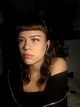 Snapshot of Seijacu chatting on 10-01-25, 12:05 Seijacu online show from 10-01-25, 12:05