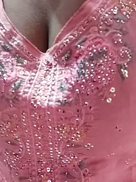 Snapshot of Reeta-rani chatting on 10-03-25, 03:58 Reeta-rani online show from 10-03-25, 03:58