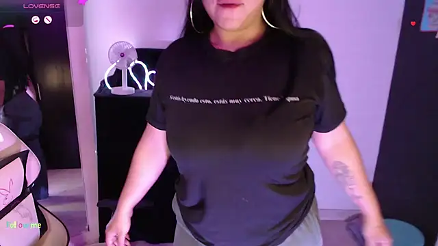 Snapshot of Danniela20 chatting on 03-02-26, 03:52 Danniela20 online show from 03-02-26, 03:52