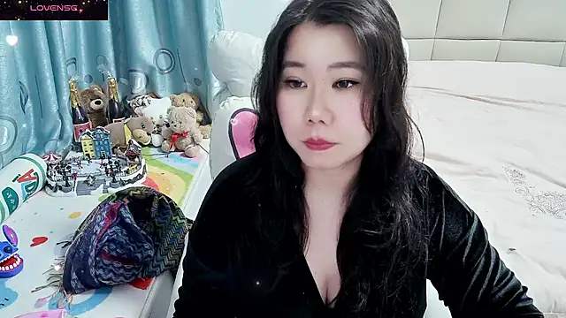 Onlyxixi online show from 11-17-25, 01:39