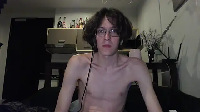 Snapshot of LovesomeCookie chatting on 09-14-25, 11:20 LovesomeCookie online show from 09-14-25, 11:20