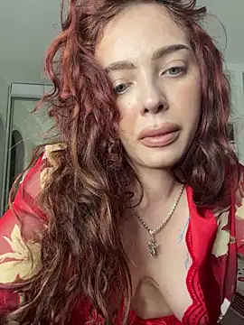 Snapshot of Hannah_xBaby chatting on 10-26-25, 01:28 Hannah xBaby online show from 10-26-25, 01:28