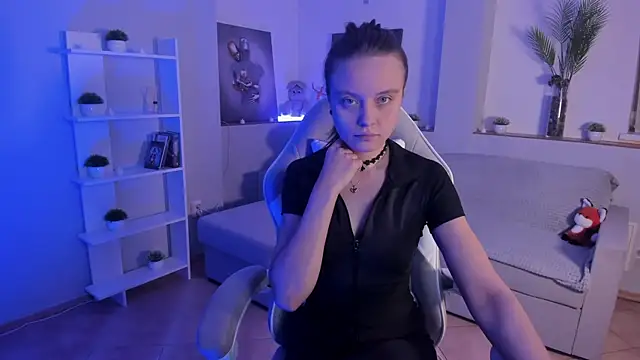 AlicePill online show from 11-24-25, 01:27