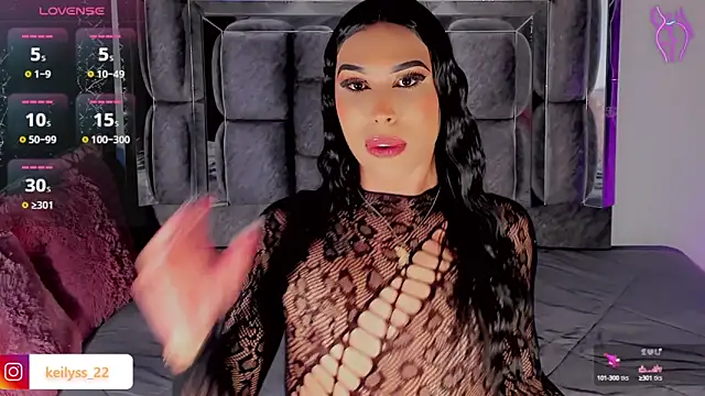 Snapshot of Keilyss_ chatting on 09-21-25, 05:09 Keilyss online show from 09-21-25, 05:09