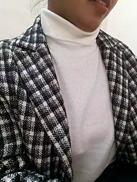 Snapshot of AnkitaDevi chatting on 01-15-26, 04:39 AnkitaDevi online show from 01-15-26, 04:39