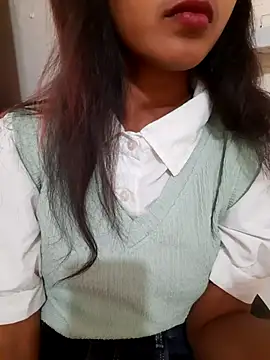 Snapshot of AnkitaDevi chatting on 02-24-26, 05:27 AnkitaDevi online show from 02-24-26, 05:27