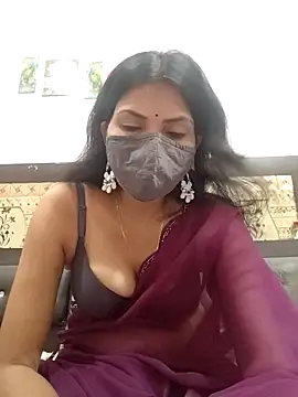 Snapshot of Yourhotsweetgirl chatting on 09-21-25, 05:47 Yourhotsweetgirl online show from 09-21-25, 05:47