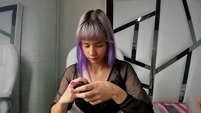 Snapshot of barbieambar chatting on 09-14-25, 02:05 barbieambar online show from 09-14-25, 02:05