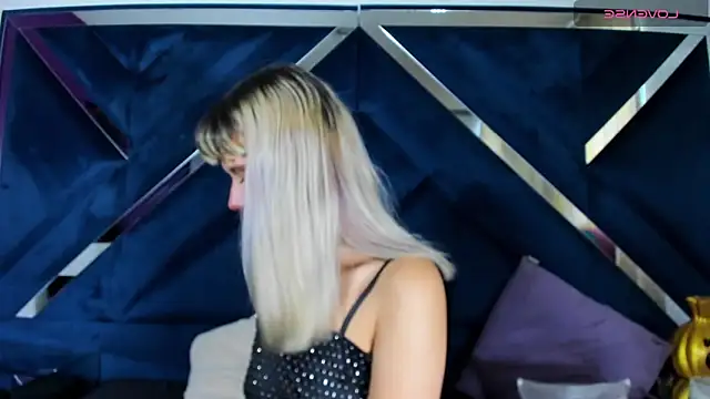 barbieambar online show from 12-19-25, 04:14