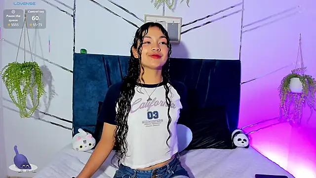 Camilla Miller01 online show from 11-21-25, 06:28