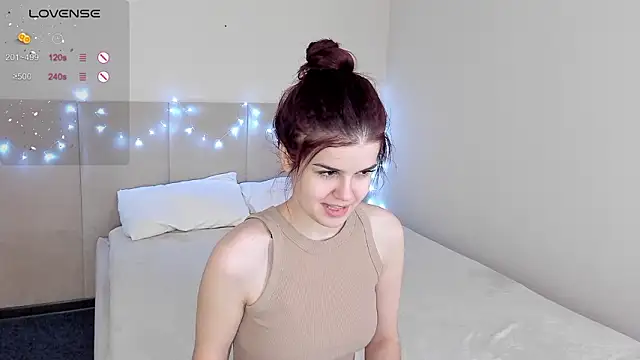 Snapshot of Infinity_Ti chatting on 02-09-26, 01:53 Infinity Ti online show from 02-09-26, 01:53