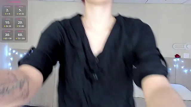 Snapshot of Infinity_Ti chatting on 02-21-26, 01:50 Infinity Ti online show from 02-21-26, 01:50