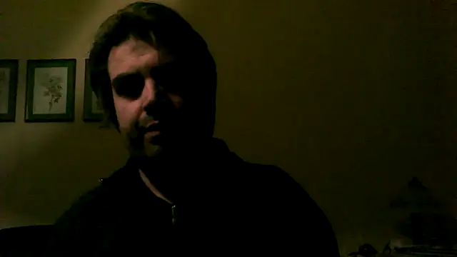 Snapshot of ynroh_87 chatting on 01-06-26, 04:43 ynroh 87 online show from 01-06-26, 04:43