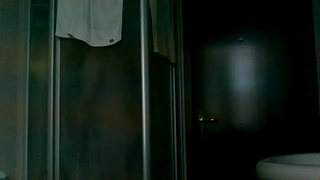 Snapshot of ynroh_87 chatting on 01-09-26, 02:42 ynroh 87 online show from 01-09-26, 02:42