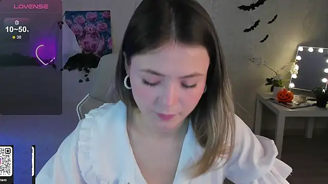 ArleneThomas online show from 10-28-25, 12:52