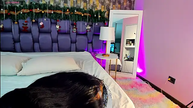 VeraBlazze online show from 12-17-25, 11:38