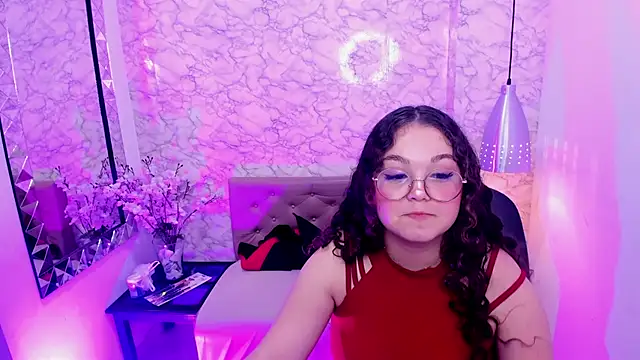 ShylySweet online show from 09-26-25, 04:05