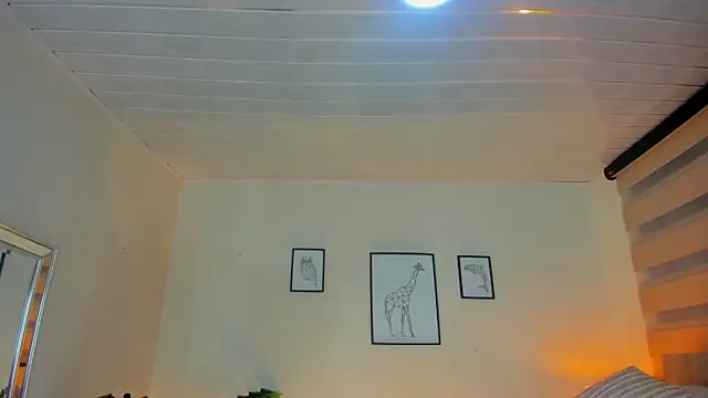 LusyKitty online show from 09-09-25, 03:22