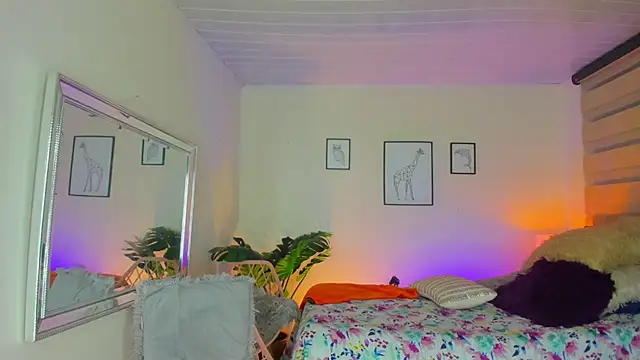 LusyKitty online show from 09-24-25, 03:04