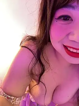 Snapshot of linlin886 chatting on 09-22-25, 02:30 linlin886 online show from 09-22-25, 02:30