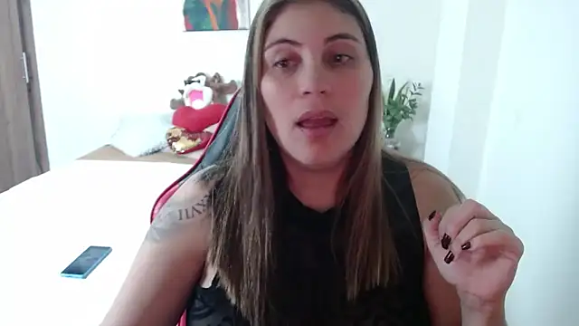 Secret Bella online show from 11-11-25, 11:10