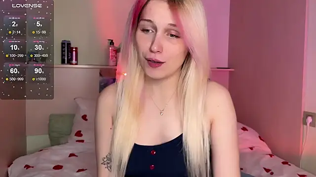  Annabel Myr  online show from 10-20-25, 11:10