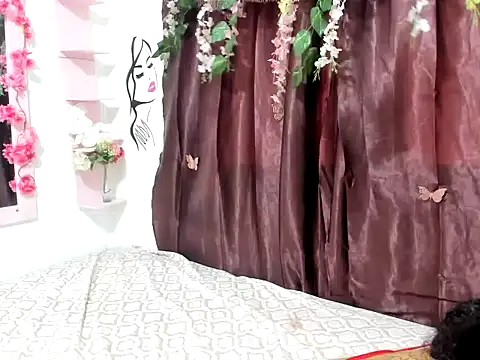 Liana hot12 online show from 11-30-25, 02:32