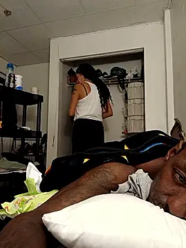 cartiyalee36 online show from 11-01-25, 07:54