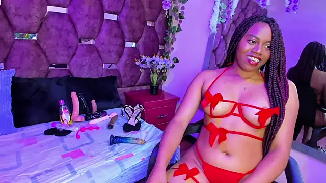 Thiana Taylor online show from 09-15-25, 07:47