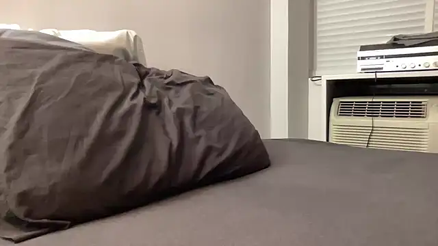 Snapshot of Wdesean4 chatting on 03-03-26, 03:23 Wdesean4 online show from 03-03-26, 03:23