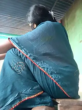 Falguni Desai online show from 12-17-25, 02:06