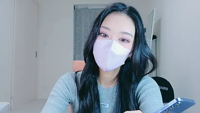 Snapshot of ramuchan_desu chatting on 02-25-26, 11:58 ramuchan desu online show from 02-25-26, 11:58