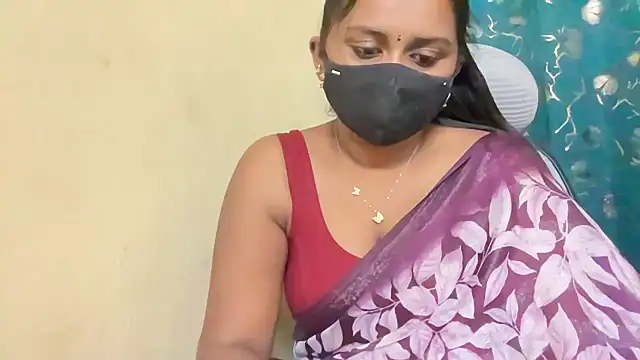 Pavani-Sexy online show from 04-15-26, 06:48